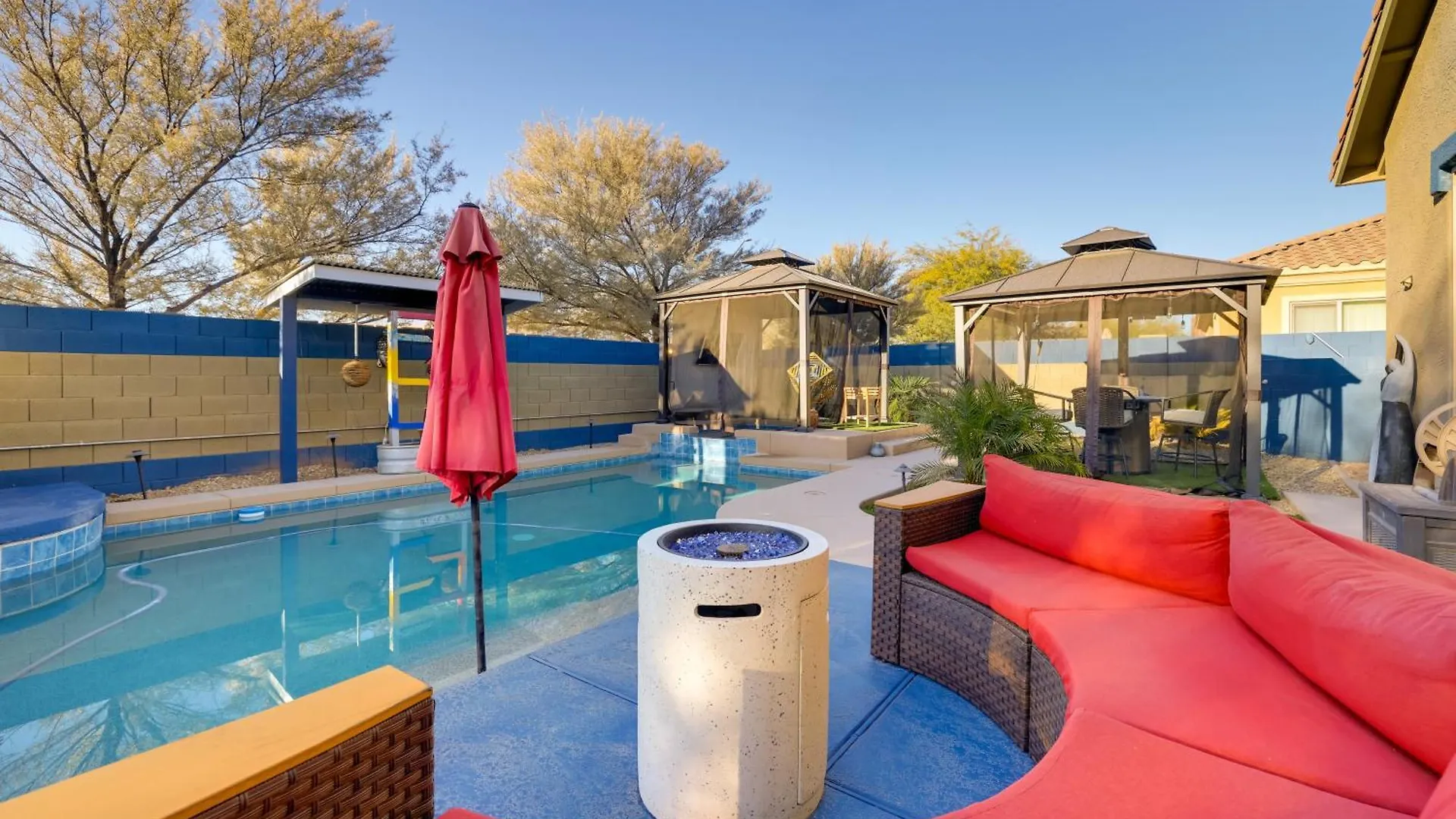 Putting Green And Hot Tub Goodyear Retreat! 0*,  Verenigde Staten